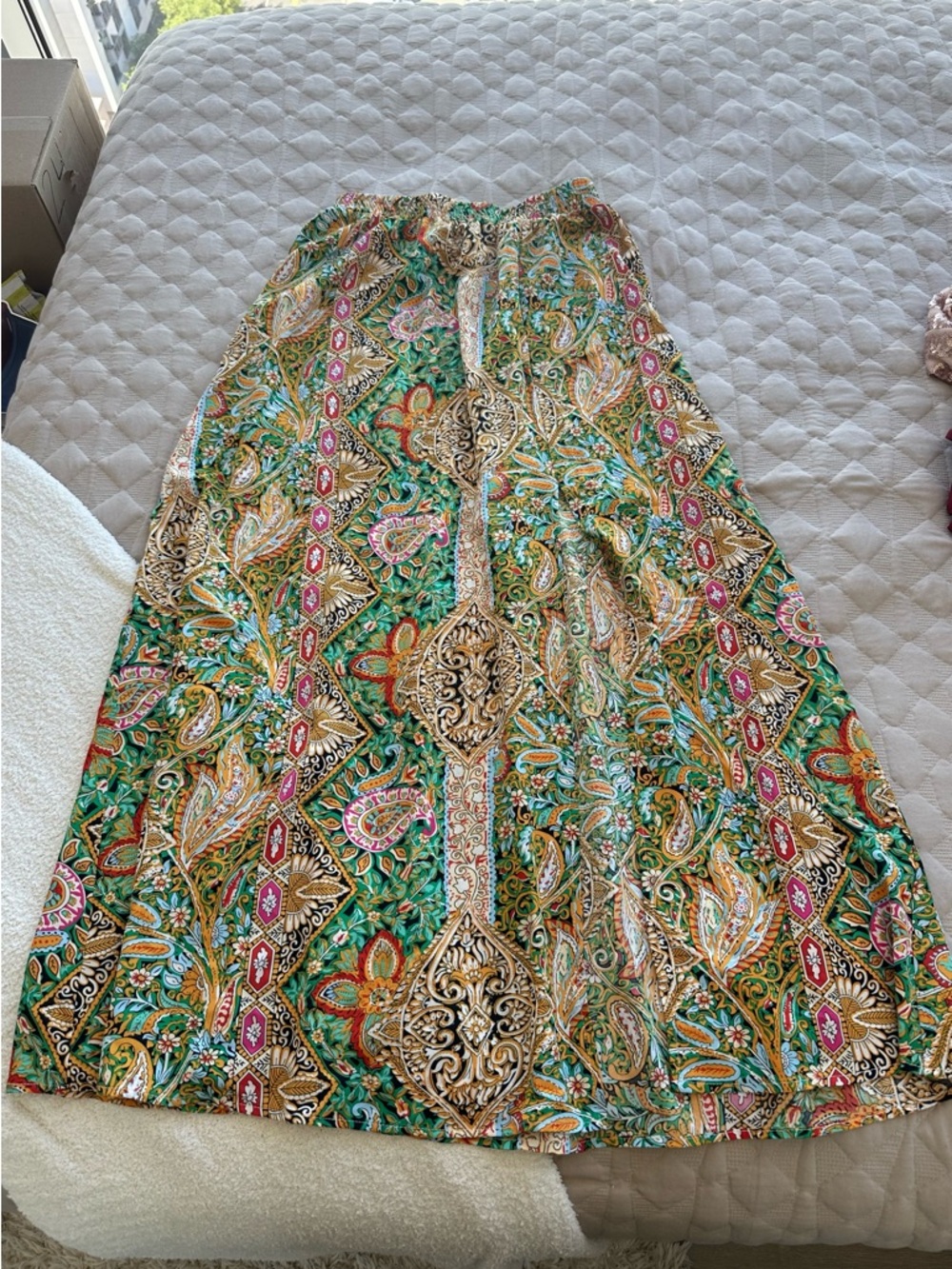 SHEIN Green Paisley Print Maxi Skirt with Pink & Gold Accents